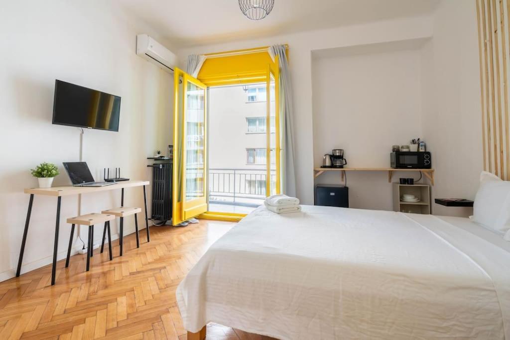 בוקרשט Quiet And Classic Studio With Cismigiu Park View מראה חיצוני תמונה